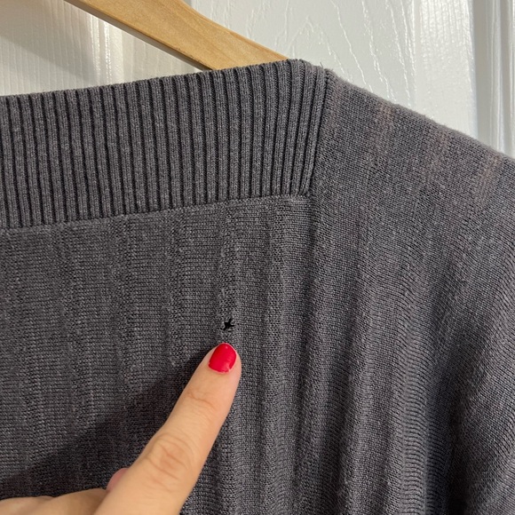 Lululemon Forward Flow Poncho in Heathered Moonwalk - Picture 9 of 9